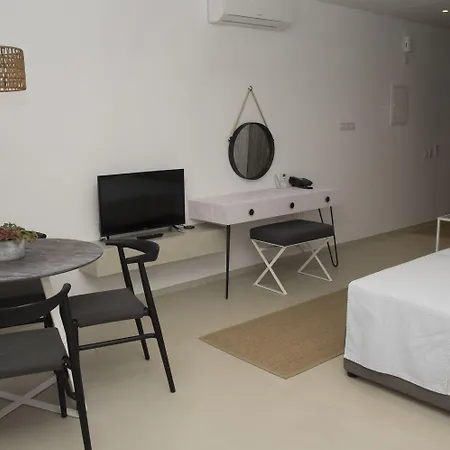 Aparthotel Hylatio Tourist Village Pissouri