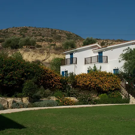 Hylatio Tourist Village Pissouri