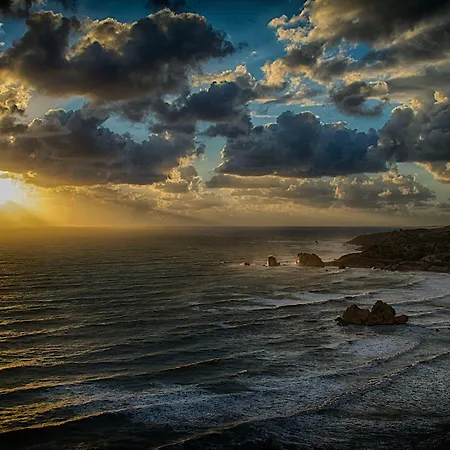 Hylatio Tourist Village Pissouri