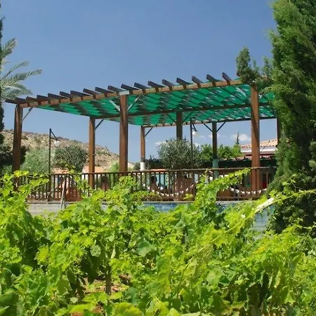 Hylatio Tourist Village Aparthotel Pissouri