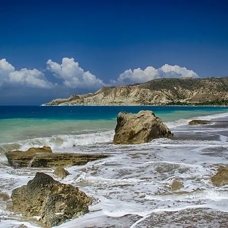 Hylatio Tourist Village 3* Pissouri