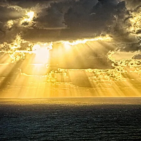 Hylatio Tourist Village 아파트호텔 피조우리