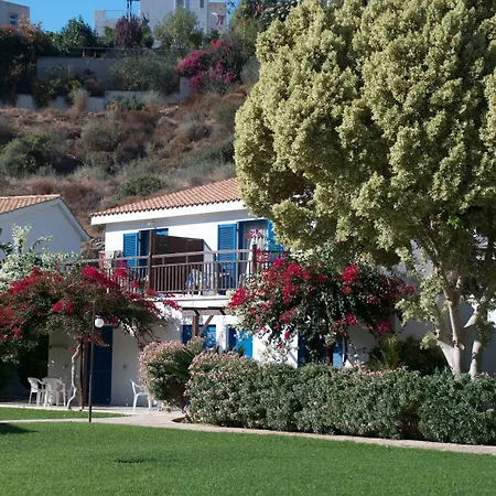 Hylatio Tourist Village פיסורי