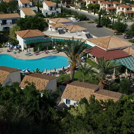 מלון דירות Hylatio Tourist Village