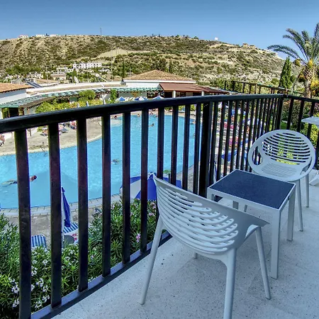 Апарт-отель Hylatio Tourist Village 4*