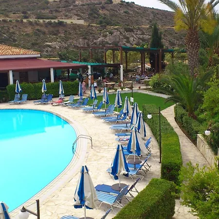 Hylatio Tourist Village 4*