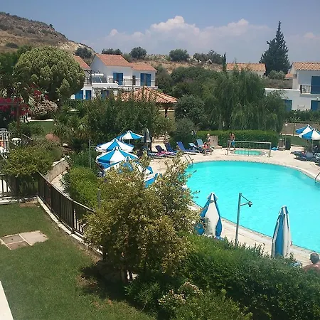 Hylatio Tourist Village 3*
