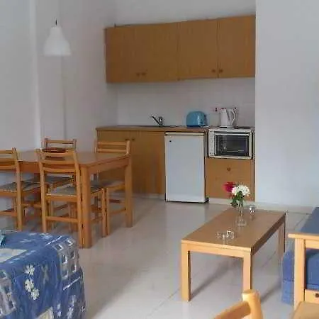 Hylatio Tourist Village Apartahotel 3*