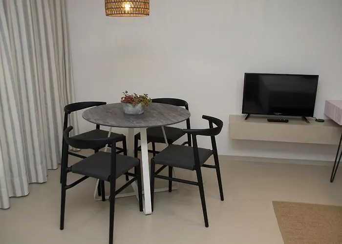 Hylatio Tourist Village 4*