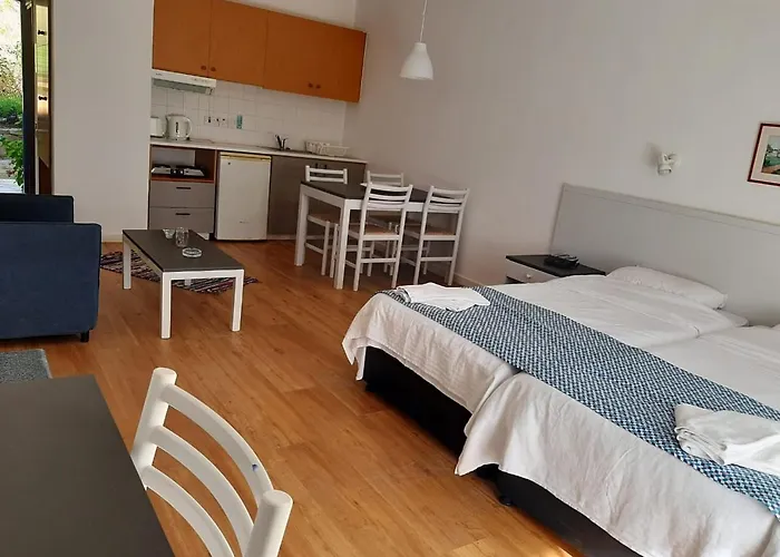 Hylatio Tourist Village Aparthotel Pissouri