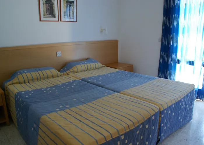 Hylatio Tourist Village Apartahotel 4*