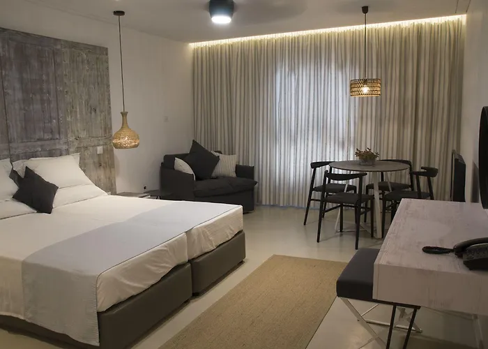 Hylatio Tourist Village 4* Pissouri