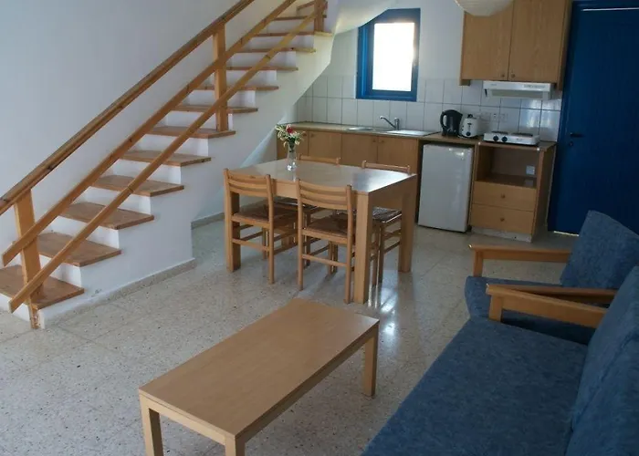 Hylatio Tourist Village Aparthotel