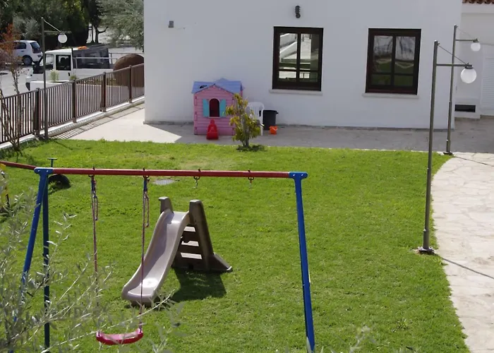 Hylatio Tourist Village Aparthotel