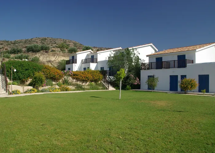 Aparthotel Hylatio Tourist Village 4*