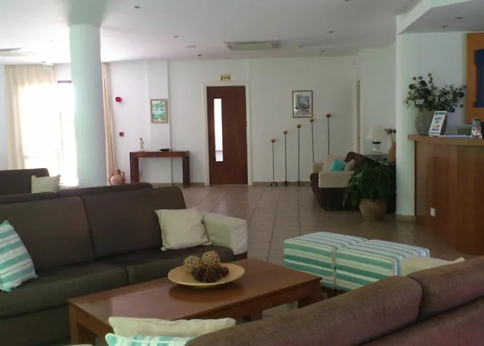 Hylatio Tourist Village Apartahotel 4*