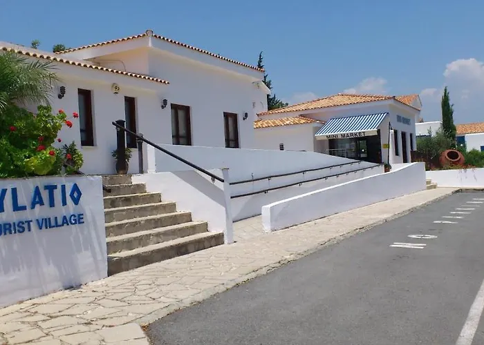 Hylatio Tourist Village 4*