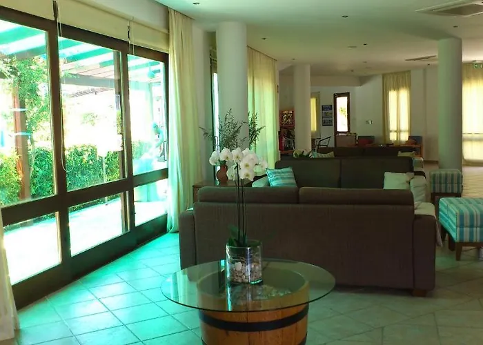 Hylatio Tourist Village Aparthotel