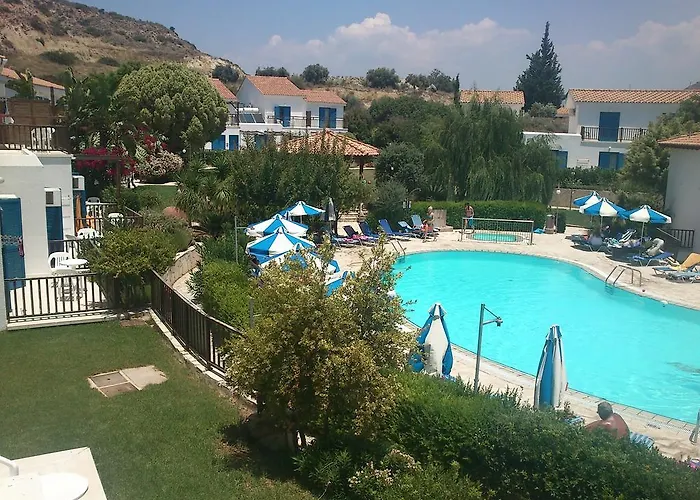 Hylatio Tourist Village 4*